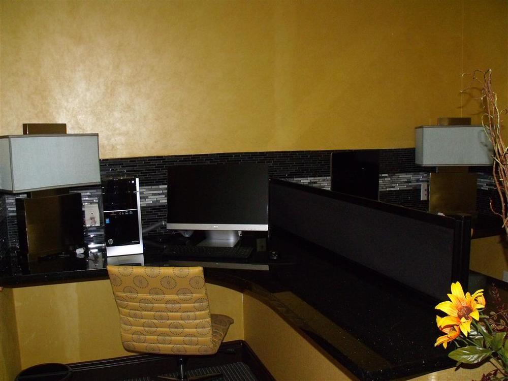 Best Western Plus Emerald Inn & Suites Garden City Tiện nghi bức ảnh
